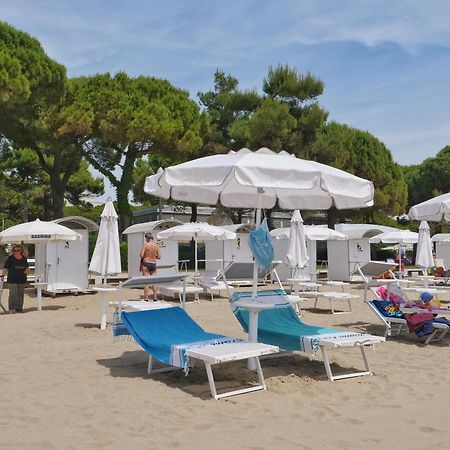 Lounge Del Duca, Centralissimo Bicamere Su Due Livelli - Posto Auto A Richesta Grado Exterior photo
