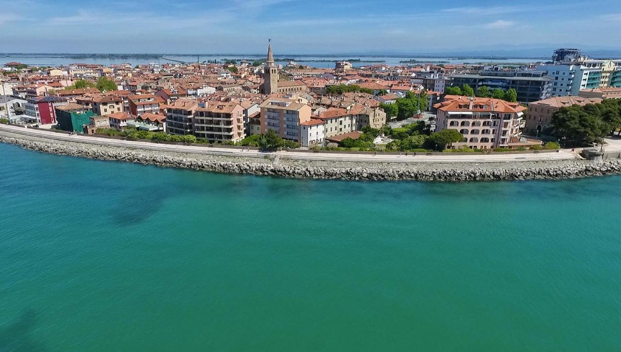 Lounge Del Duca, Centralissimo Bicamere Su Due Livelli - Posto Auto A Richesta Grado Exterior photo