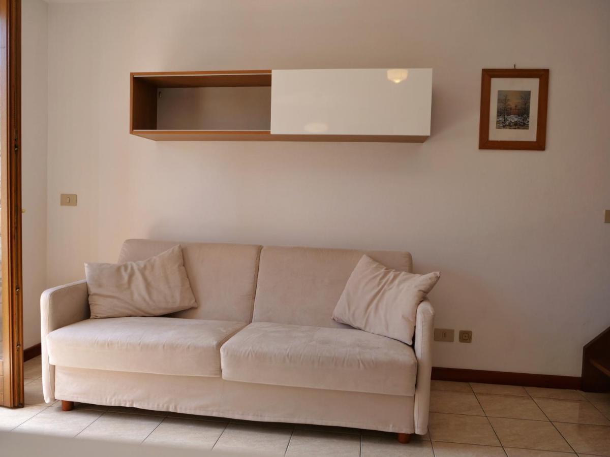 Lounge Del Duca, Centralissimo Bicamere Su Due Livelli - Posto Auto A Richesta Grado Exterior photo