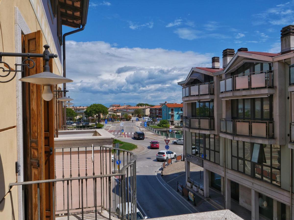 Lounge Del Duca, Centralissimo Bicamere Su Due Livelli - Posto Auto A Richesta Grado Exterior photo